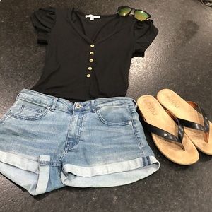 Women’s Black Short Sleeved Fitted Bodysuit